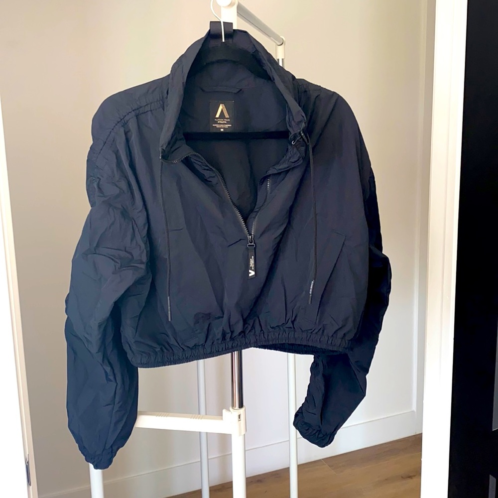 Athleta Pullover Crop Parka